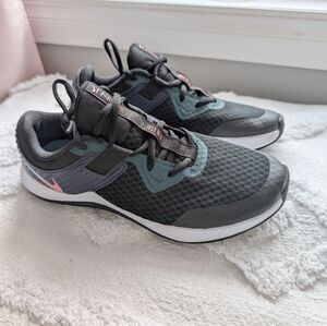 Nike MC trainer women